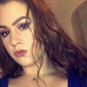 Meet your Posher, Myya